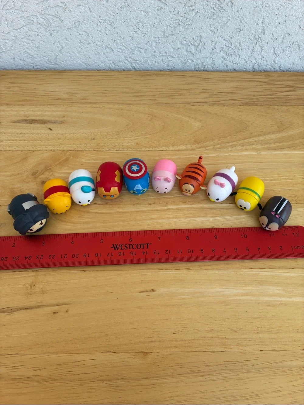 Disney Tsum Tsum Mini Character Toys. Lot of 10